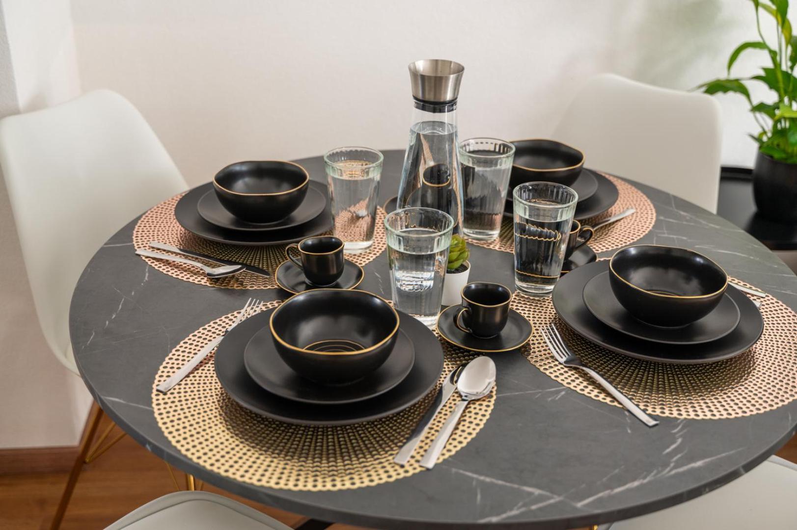 Special Primero Picasso Apartment Basel, Bahnhof Grossbasel 10-Star Luaran gambar